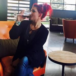 Meet your Posher, Alysha